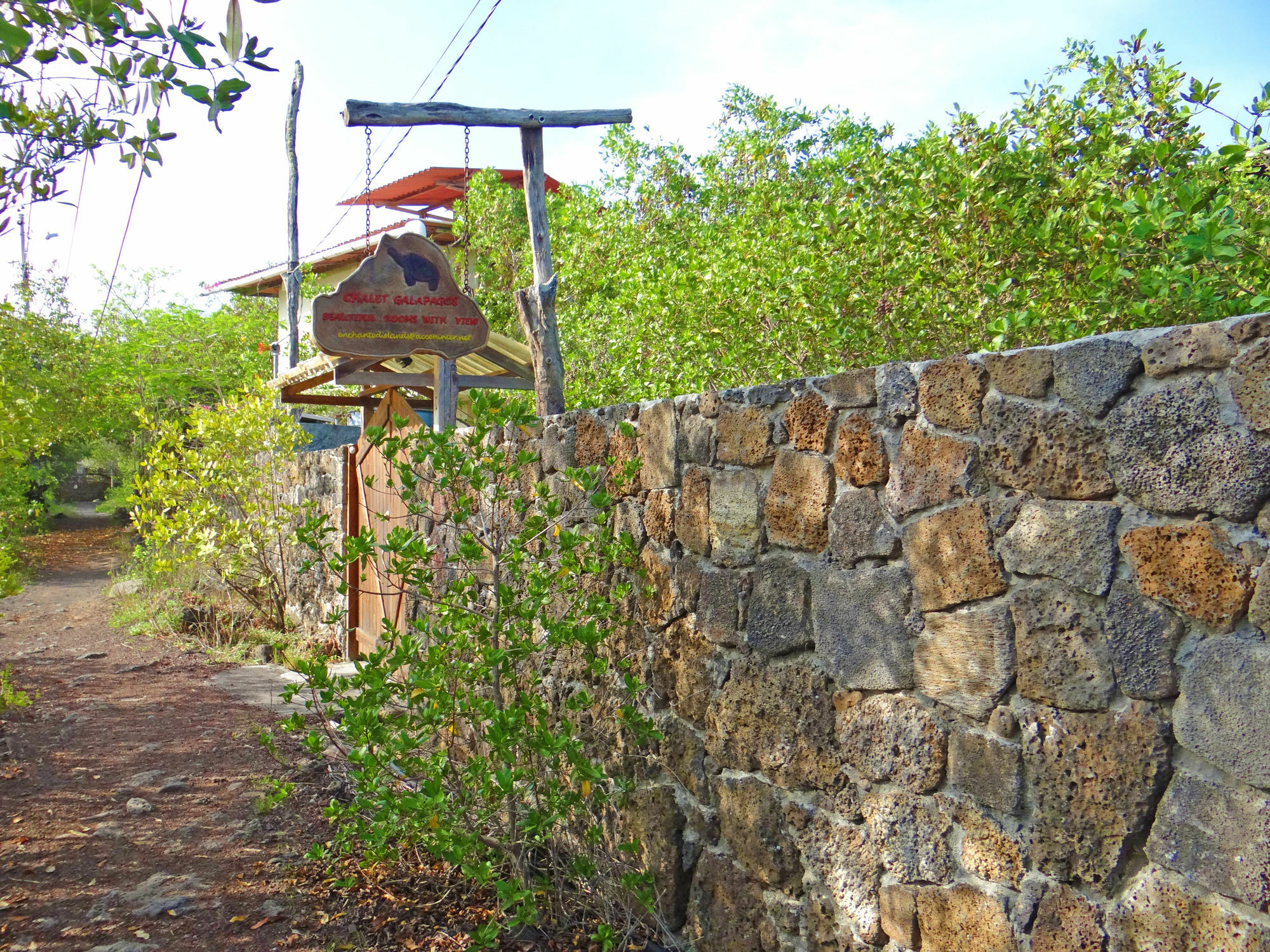 Galapagos Chalet Puerto Ayora  Exterior photo